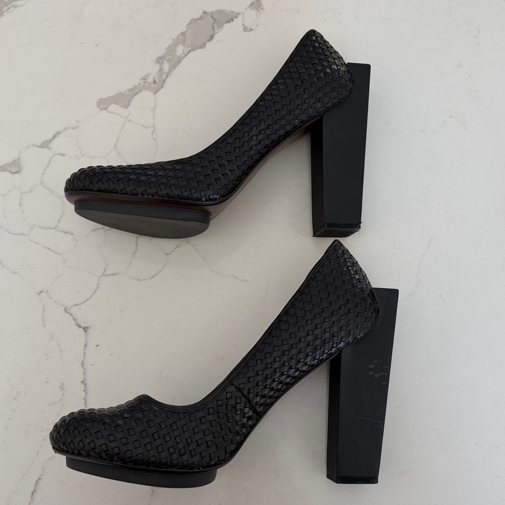 United Nude Black Woven Block-Heel Pump